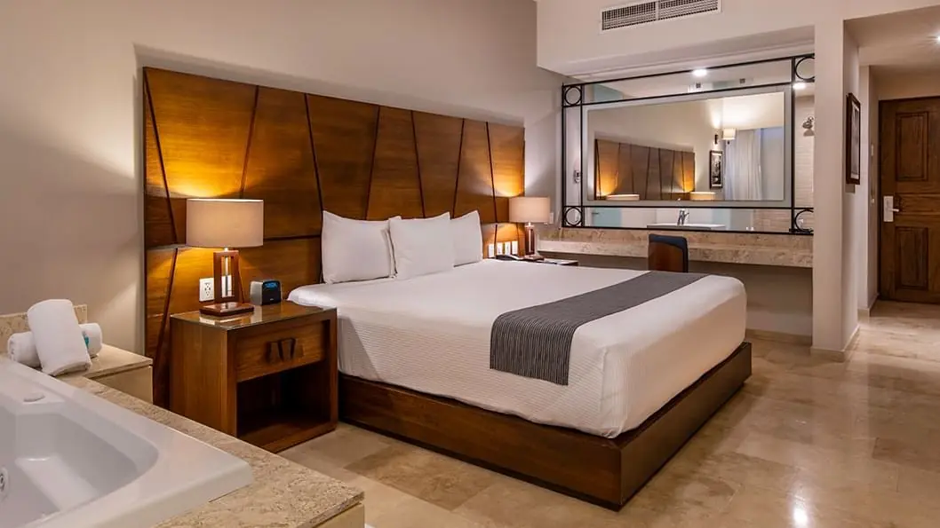 Suite Crown 3